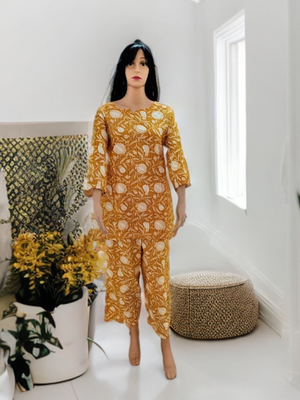CO-ORD SET ORANGE AND WHITE FLORAL